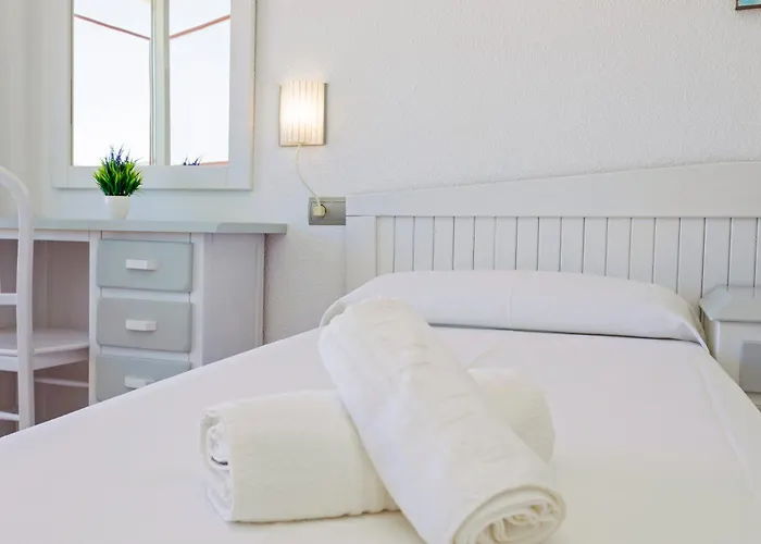 Hostal Residencia Molins Park
