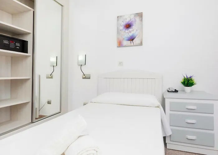Hostal Molins Park