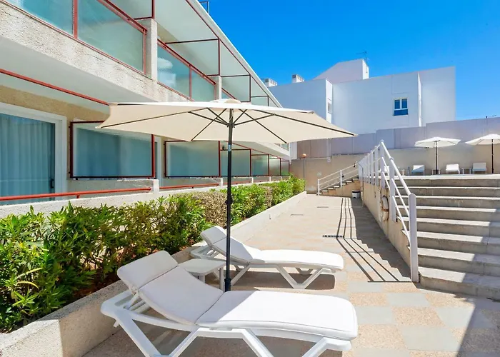 Hostal Residencia Molins Park