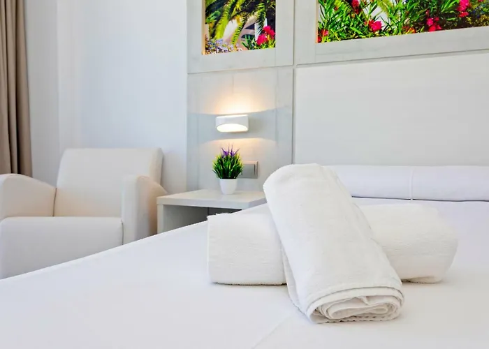 Hostal Molins Park